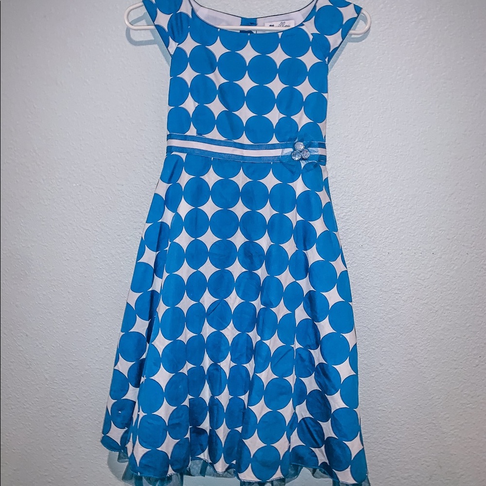 Girls dress